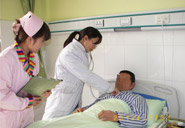 医生查房